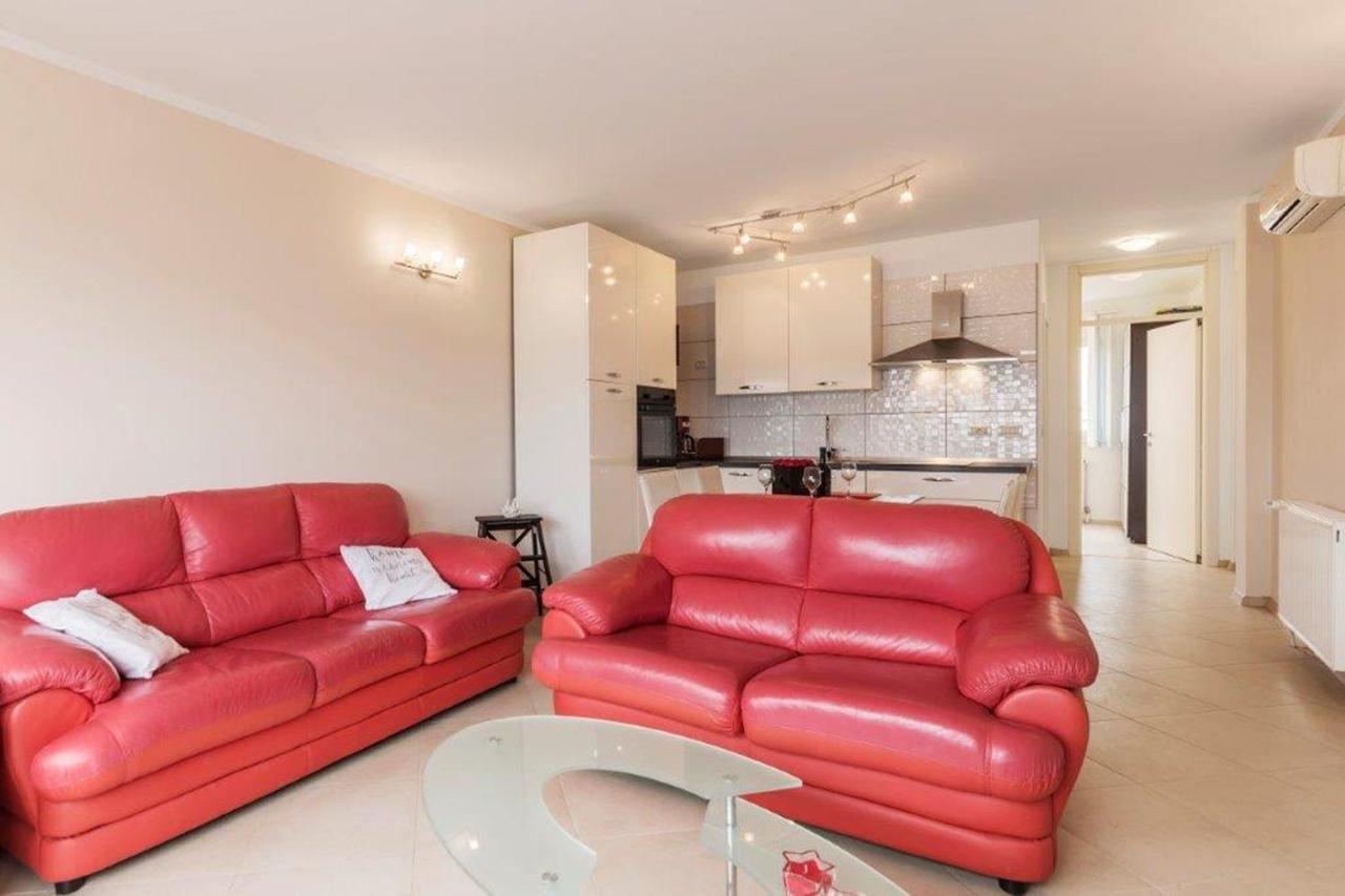 Apartment Dubravka Near The Sandy Beach Medolino Esterno foto
