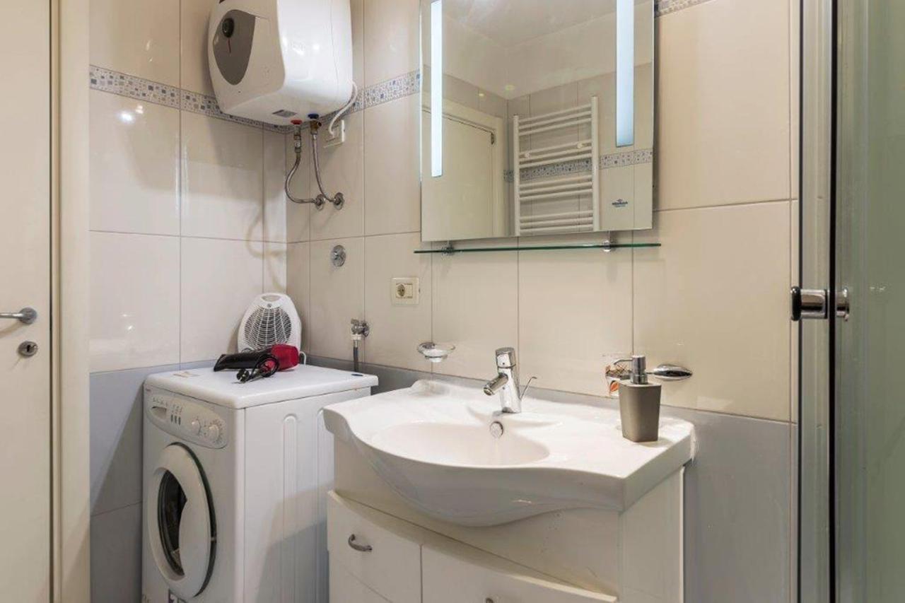 Apartment Dubravka Near The Sandy Beach Medolino Esterno foto