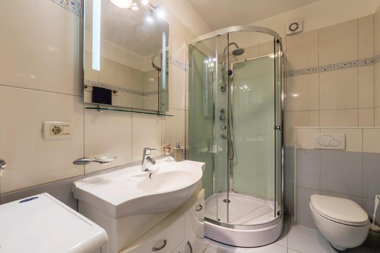 Apartment Dubravka Near The Sandy Beach Medolino Esterno foto