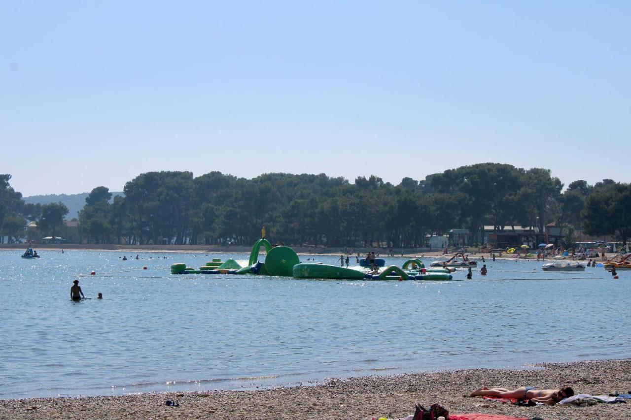 Apartment Dubravka Near The Sandy Beach Medolino Esterno foto